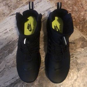 New Men’s Nike Air Presto Mid Utility